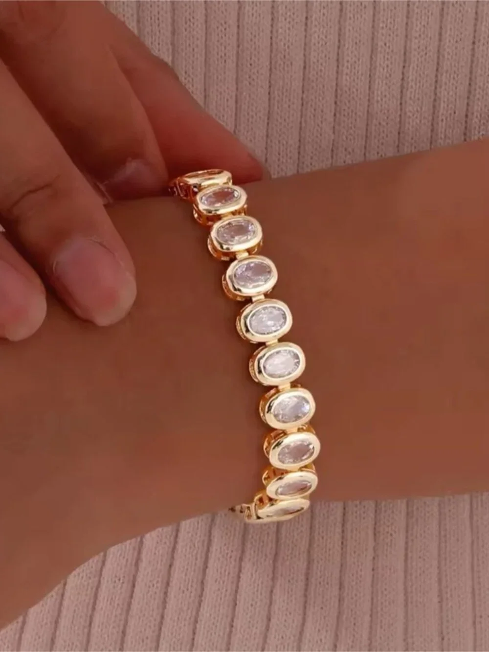 Gold plated Crystal Tennis Bracelet - Elegant Women Jewelry